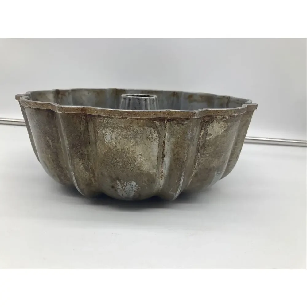Northland Aluminum Products Inc vintage bundt®